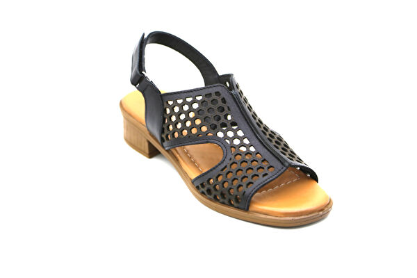 Castle Black Kadın Sandalet