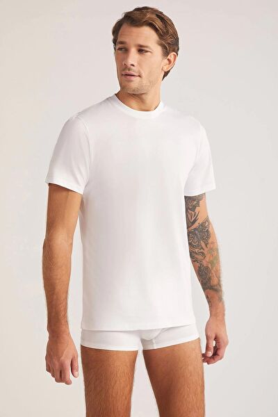 Kom Erkek Atlet, Fanila