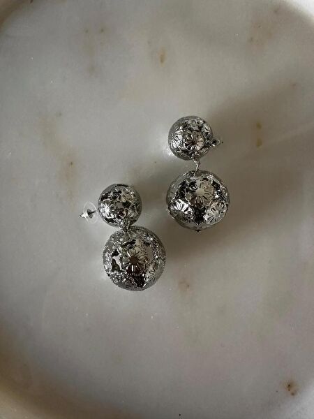 BY SENA KAHRAMAN Küpe