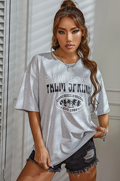 Uygun Tarz Kadın Tişört