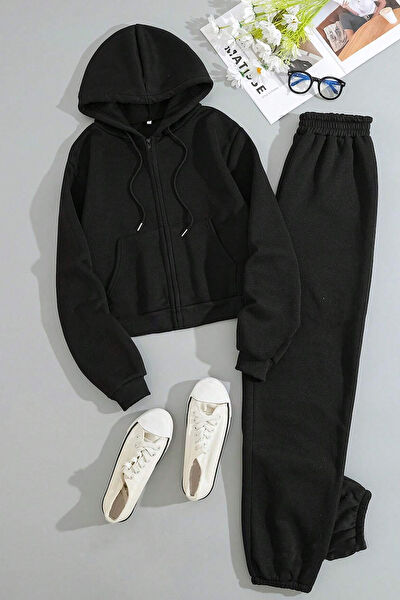 Uygun Tarz Spor Eşofman Takımı