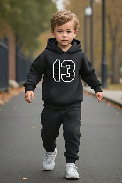 Uygun Tarz Erkek Çocuk Eşofman