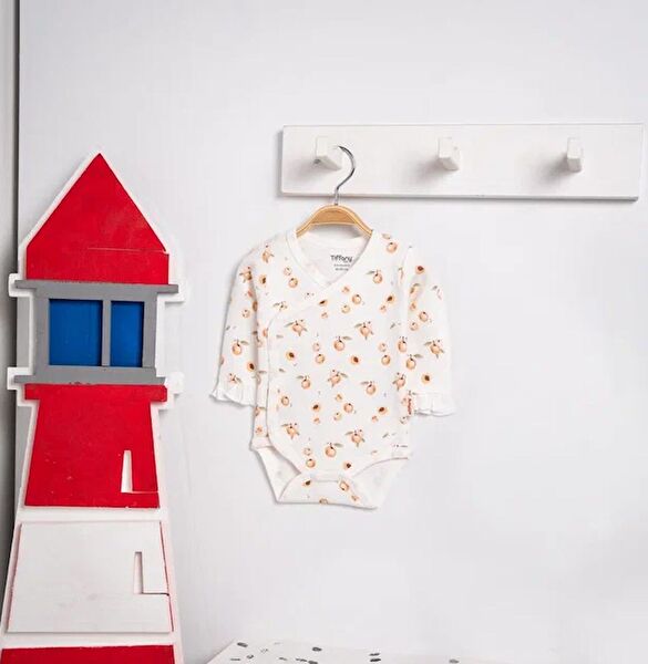 Tiffany Body, Zıbın