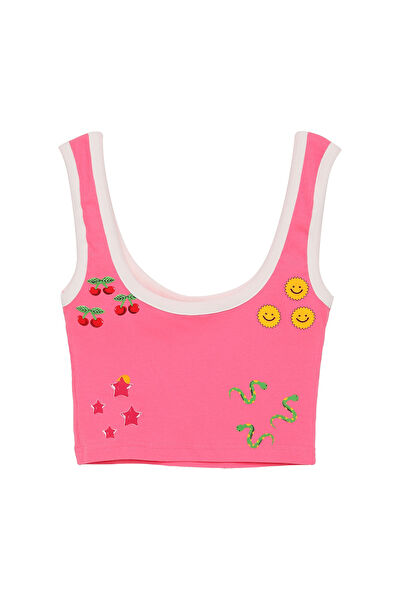 Quzu Kadın Atlet, Body