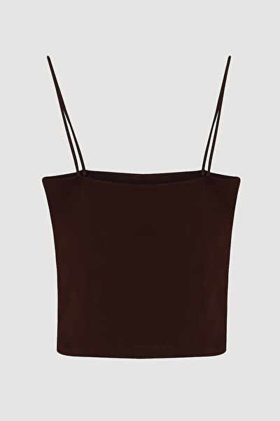 Quzu Kadın Atlet, Body