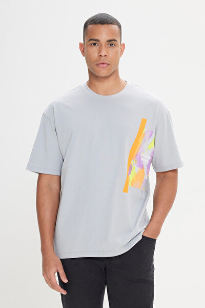  Erkek Tişört