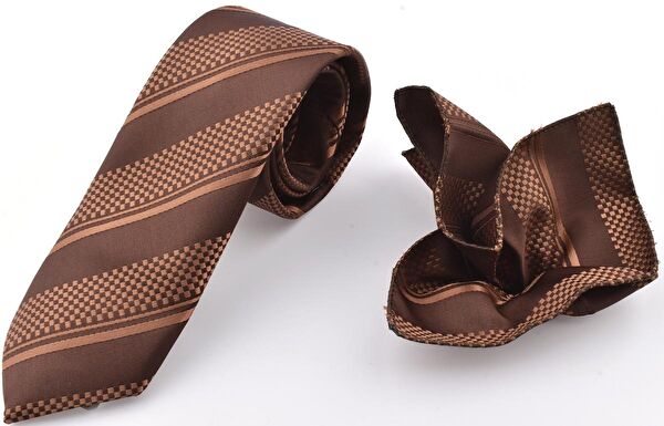 Pierre Cardin Kravat, Papyon