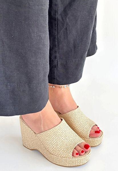 Gizmurstore Dolgu Topuklu Ayakkabı