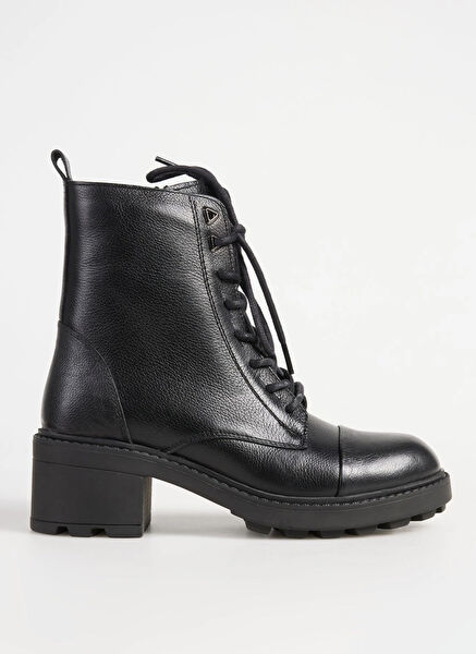 Bulldozer Kadın Bot