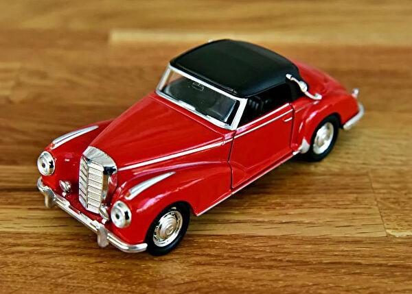 Nostaljik Lezzetler Oyuncak Arabalar