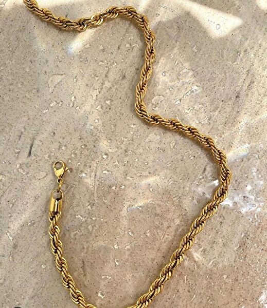 Jadenne Offical Kolye