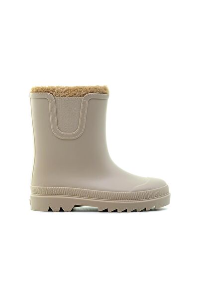 Igor Erkek Çocuk Bot, Çizme