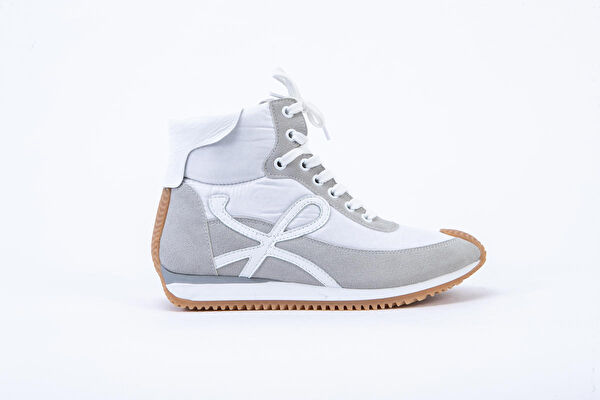 Seniorah Yürüyüş, Koşu Ayakkabısı