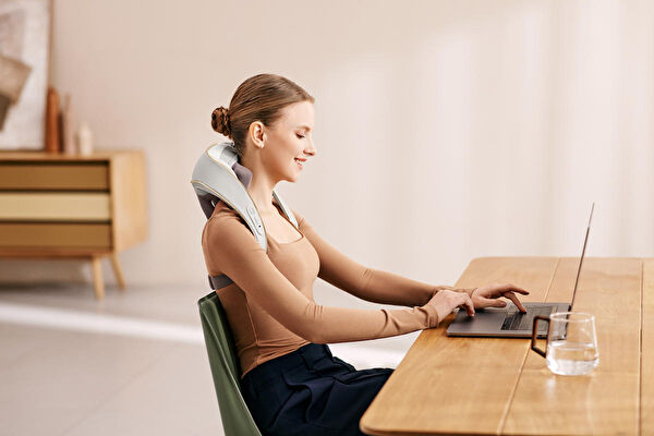 SKG Masaj Cihazı, Aleti