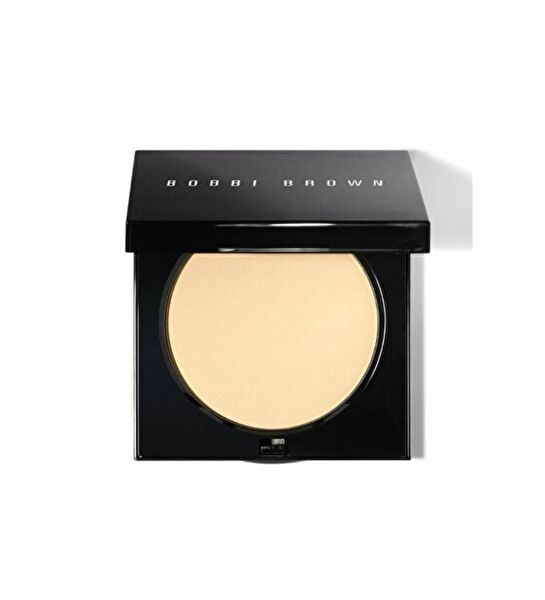 Bobbi Brown Pudra