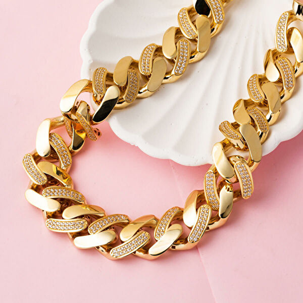 Pirnus Diamond Altın Kolye