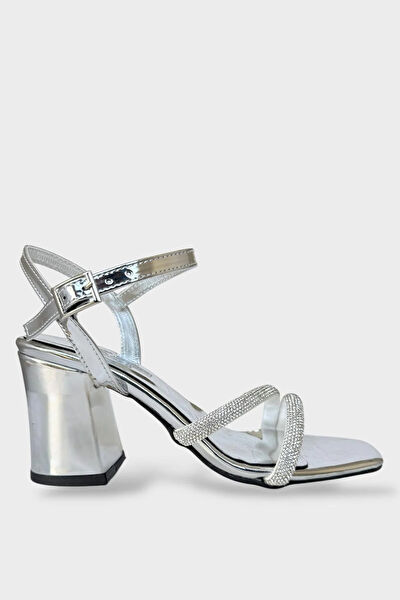 LİGER Klasik Topuklu Ayakkabı