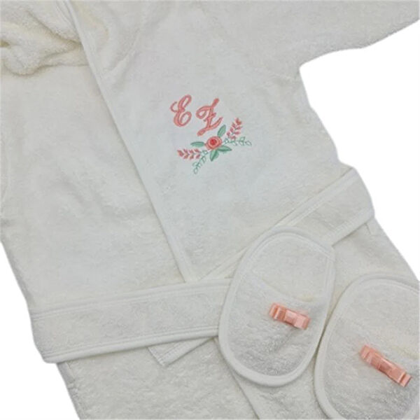 Atölye Müge Havlu, Bornoz