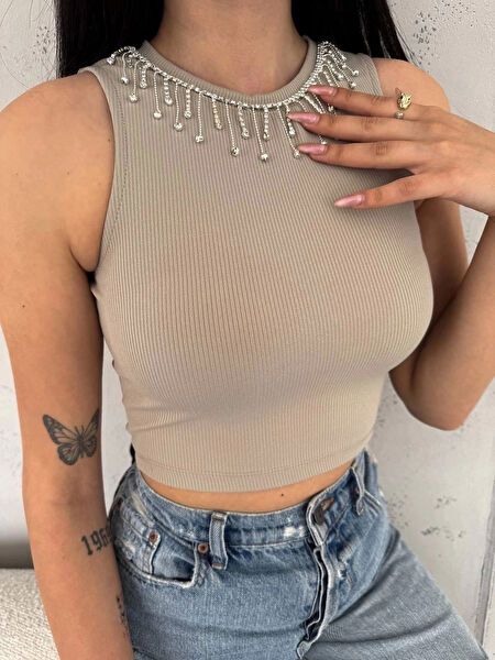 Ruby Kadın Atlet, Body