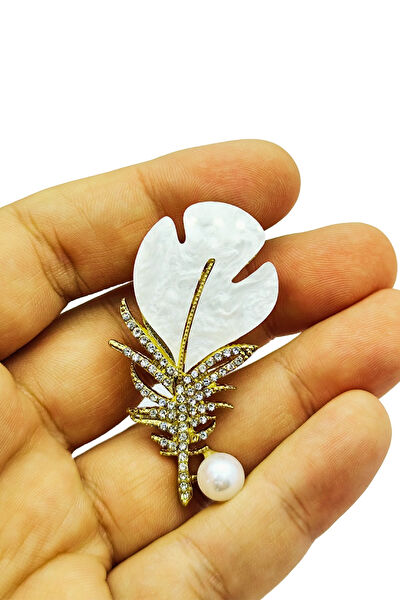 BBB Broş, Yaka İğnesi, Rozet