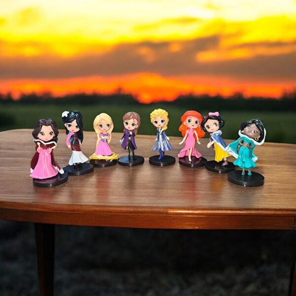 Kuzey Oyuncak Karakter Figürü