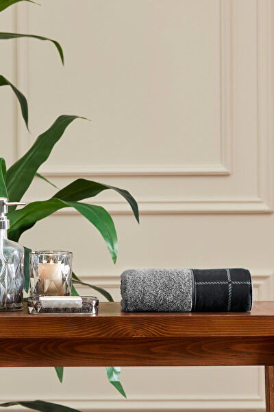 Özdilek El, Yüz, Saç Havlusu