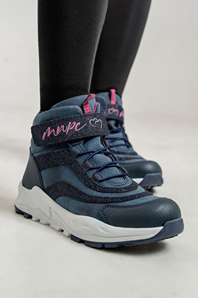 Mnpc Kız Çocuk Bot, Çizme