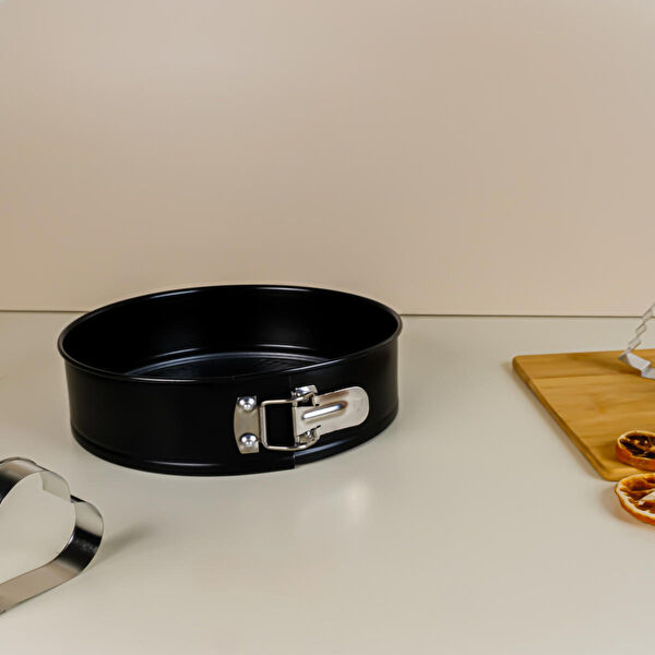 Guardini Pasta, Kek Kalıbı