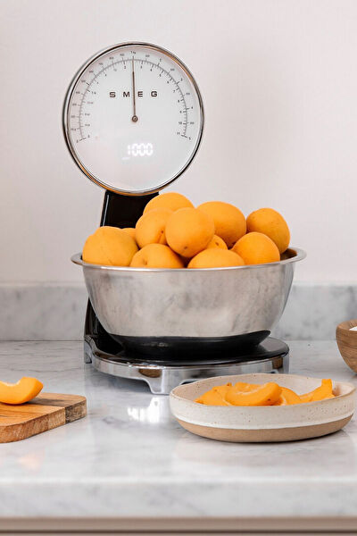 smeg Mutfak Tartısı