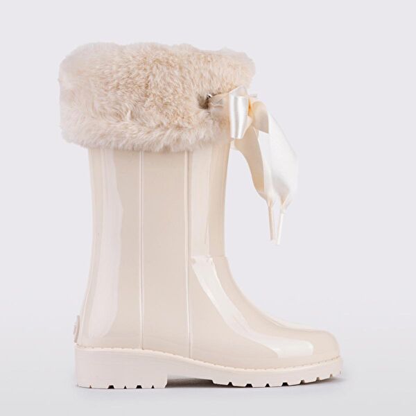 Igor Kız Çocuk Bot, Çizme