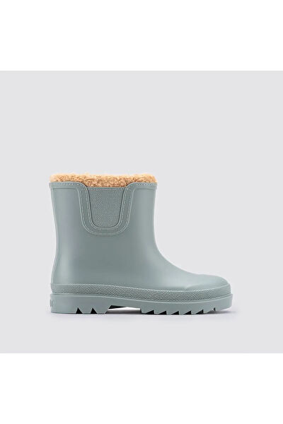 Igor Kız Çocuk Bot, Çizme