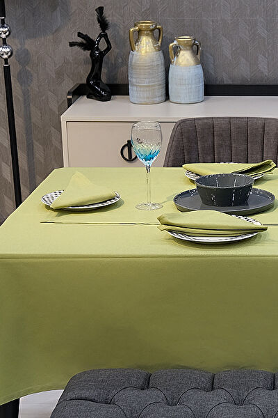 Sevilya Masa Örtüsü