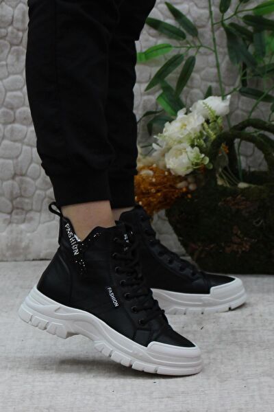 Mehmet Mete Kadın Bot