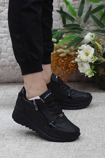 Mehmet Mete Yürüyüş, Koşu Ayakkabısı