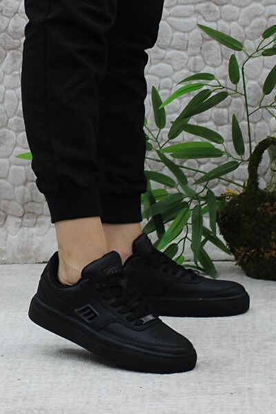 M.P Yürüyüş, Koşu Ayakkabısı