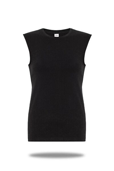 FSM 1453 Kadın Atlet, Body