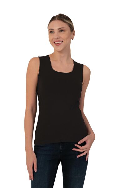 FSM 1453 Kadın Atlet, Body