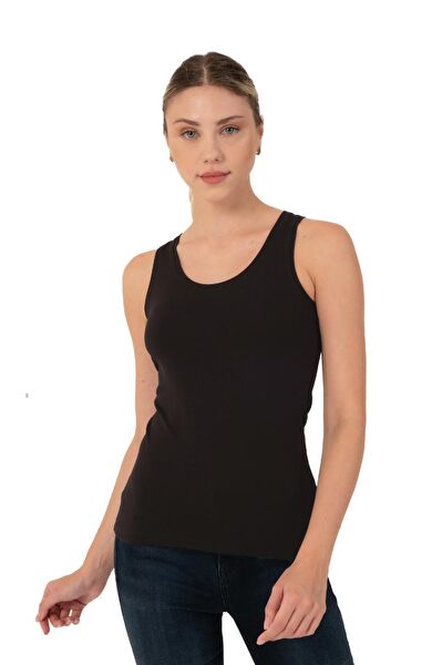 FSM 1453 Kadın Atlet, Body