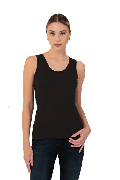 FSM 1453 Kadın Atlet, Body