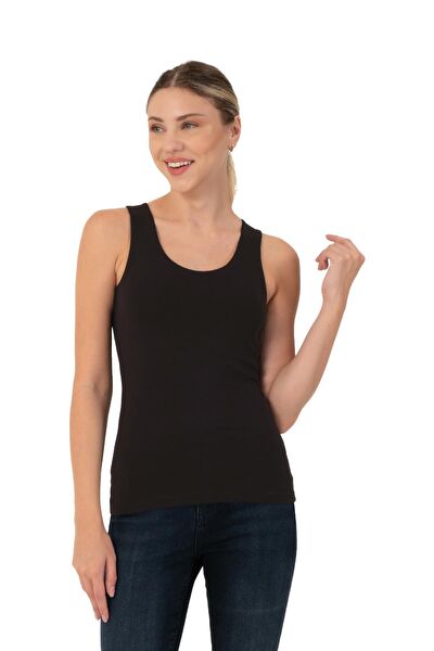 FSM 1453 Kadın Atlet, Body