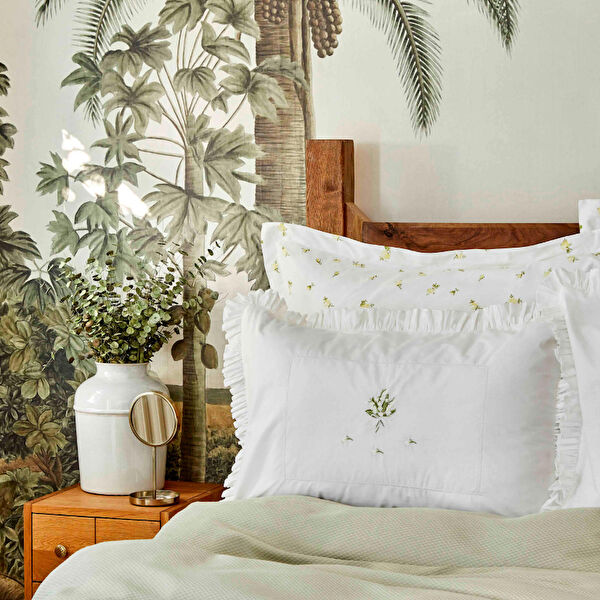 Karaca Nevresim Takımı