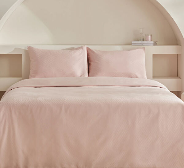 Karaca Nevresim Takımı