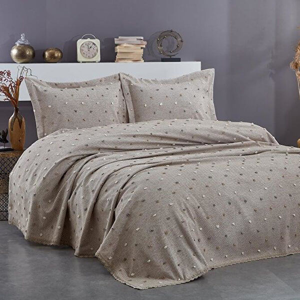 Nazik Nevresim Takımı