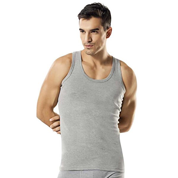 Namaldi Erkek Atlet, Fanila