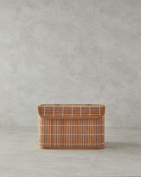 English Home Sepet, Kutu