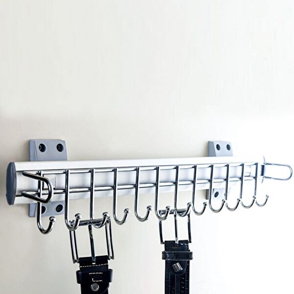 Çağdaş Elbise Askısı