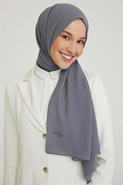 Armine Şal, Eşarp ve Aksesuarı