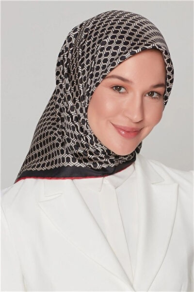 Armine Şal, Eşarp ve Aksesuarı