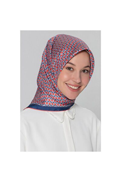 Armine Şal, Eşarp ve Aksesuarı