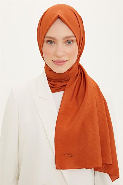 Armine Şal, Eşarp ve Aksesuarı